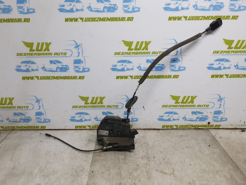 Broasca usa dreapta spate 825000767r Renault Clio 4 [2012 - 2020] 1.5 dci K9K612