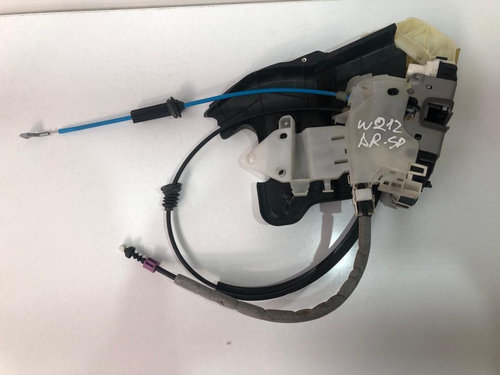 Broasca usa dreapta spate a2047302235 Mercedes-Benz C-Class W204/S204 [2007 - 2012]