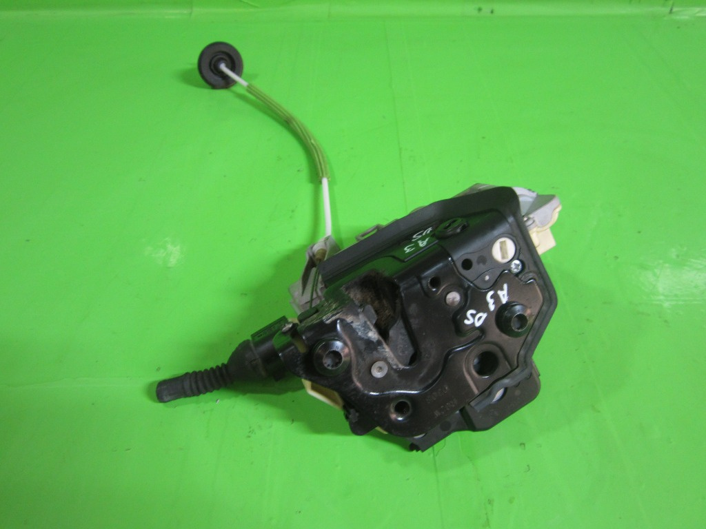 BROASCA USA DREAPTA - SPATE AUDI A3 8P FAB. 2003 - 2012 ⭐⭐⭐⭐⭐