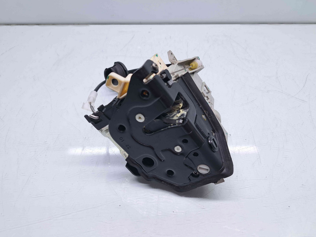 Broasca usa dreapta spate Audi A4 (8K5, B8) Avant [Fabr 2008-2015] 8K0839016C