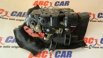 Broasca usa dreapta spate Audi A4 B6 8E cod: 8E083...