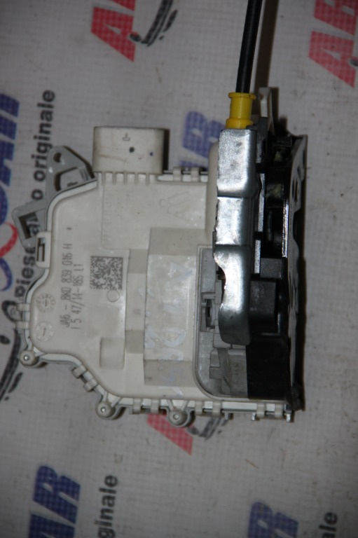 Broasca usa dreapta spate Audi A4 B8 8K 2008-2015 cod: 8K0839016H