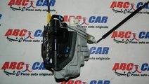 Broasca usa dreapta spate Audi A4 B8 8K Limuzina c...