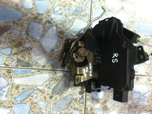 Broasca usa dreapta spate Audi A6 4B/C5 [1997 - 2001] wagon 5-usi 2.5 TDI tiptronic (150 hp) Quattro...