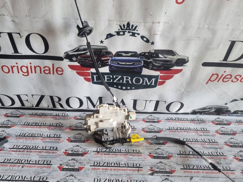Broasca usa dreapta spate Audi A8 D4 cod piesa : 8K0839016