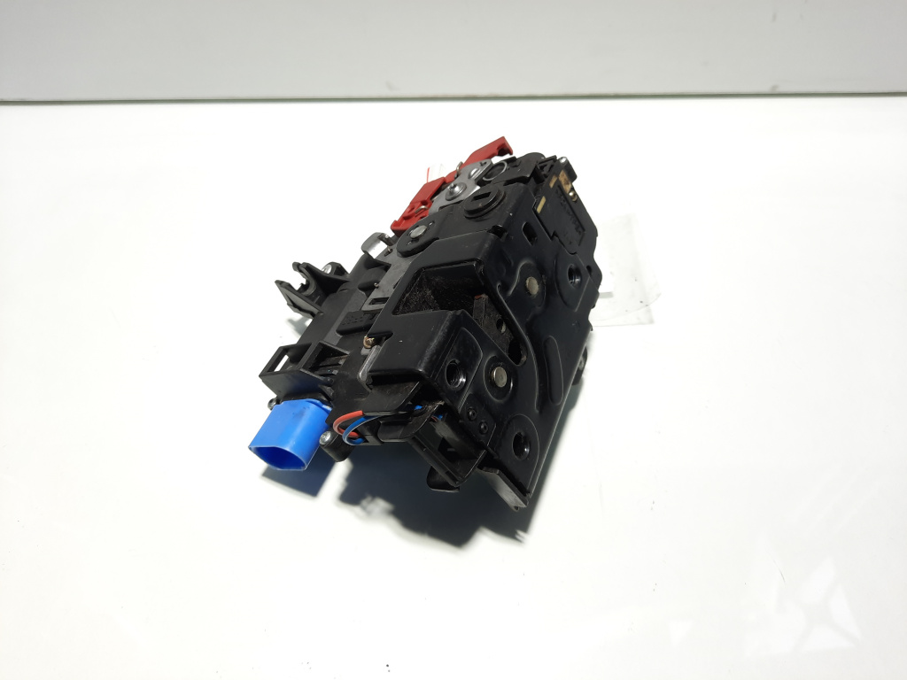Broasca usa dreapta spate, cod 7L0839016, VW Touran (1T1, 1T2) (id:573693)