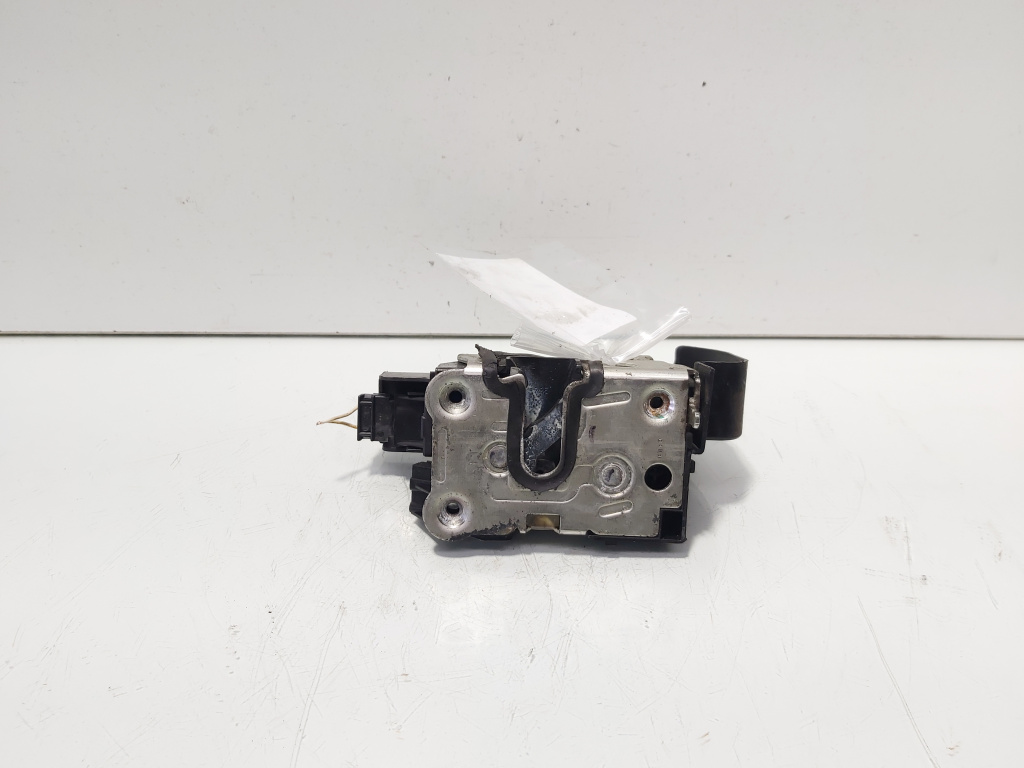 Broasca usa dreapta spate, cod 825020966R, Dacia Duster (id:702834)