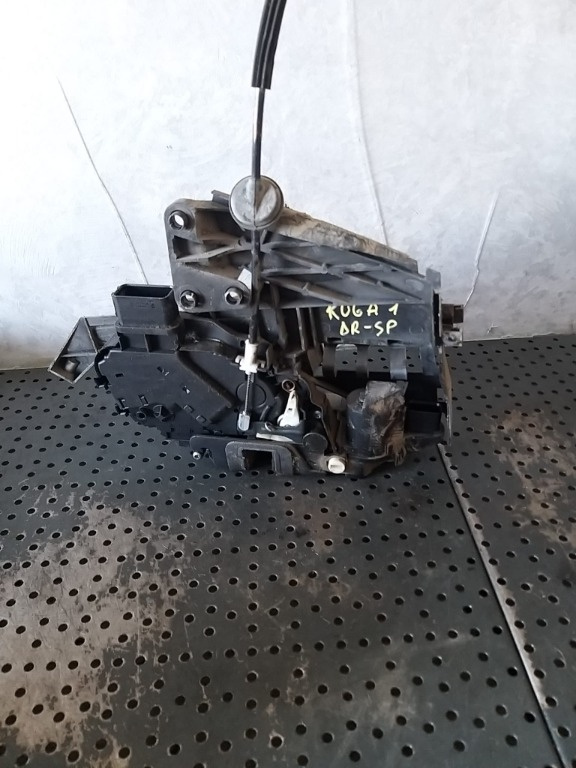 Broasca usa dreapta spate ford kuga 1 8v4as26412ga