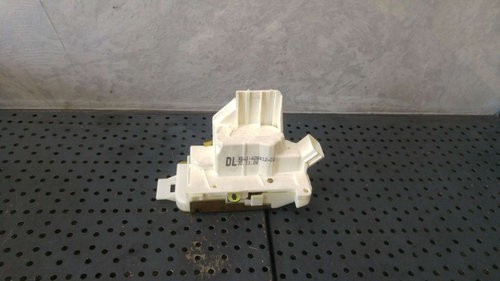 Broasca usa dreapta spate ford mondeo 3 b5y xs41a26412cg