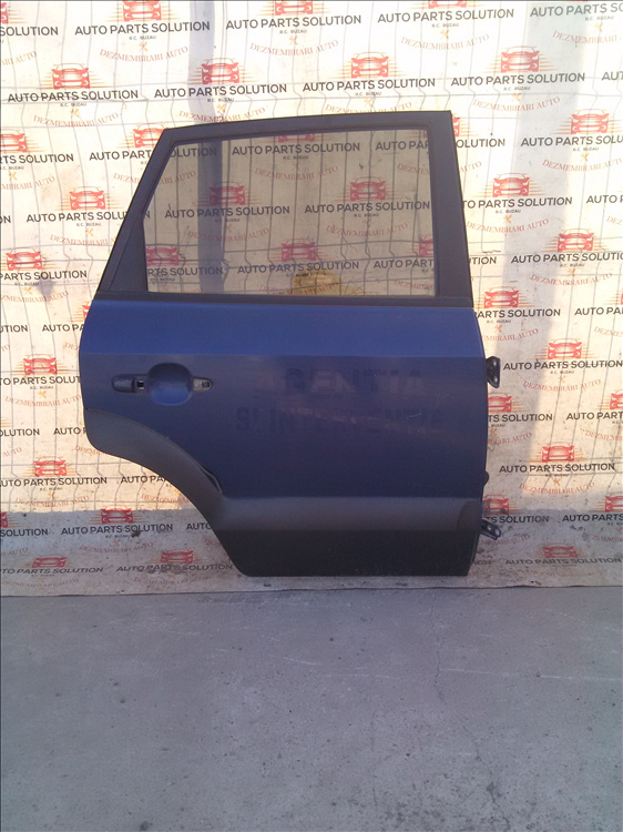 Broasca usa dreapta spate HYUNDAI TUCSON 2.0 D an fabr. 2008
