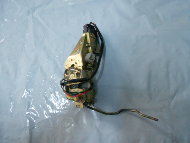 BROASCA USA DREAPTA SPATE MAZDA 323 F FAB. 1995 - 2000 ⭐⭐⭐⭐⭐