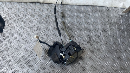 Broasca usa dreapta spate Mazda CX-7 2.2 MZR -CD , an 2010