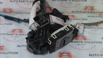 Broasca usa dreapta spate MERCEDES BENZ C CLASS (W...