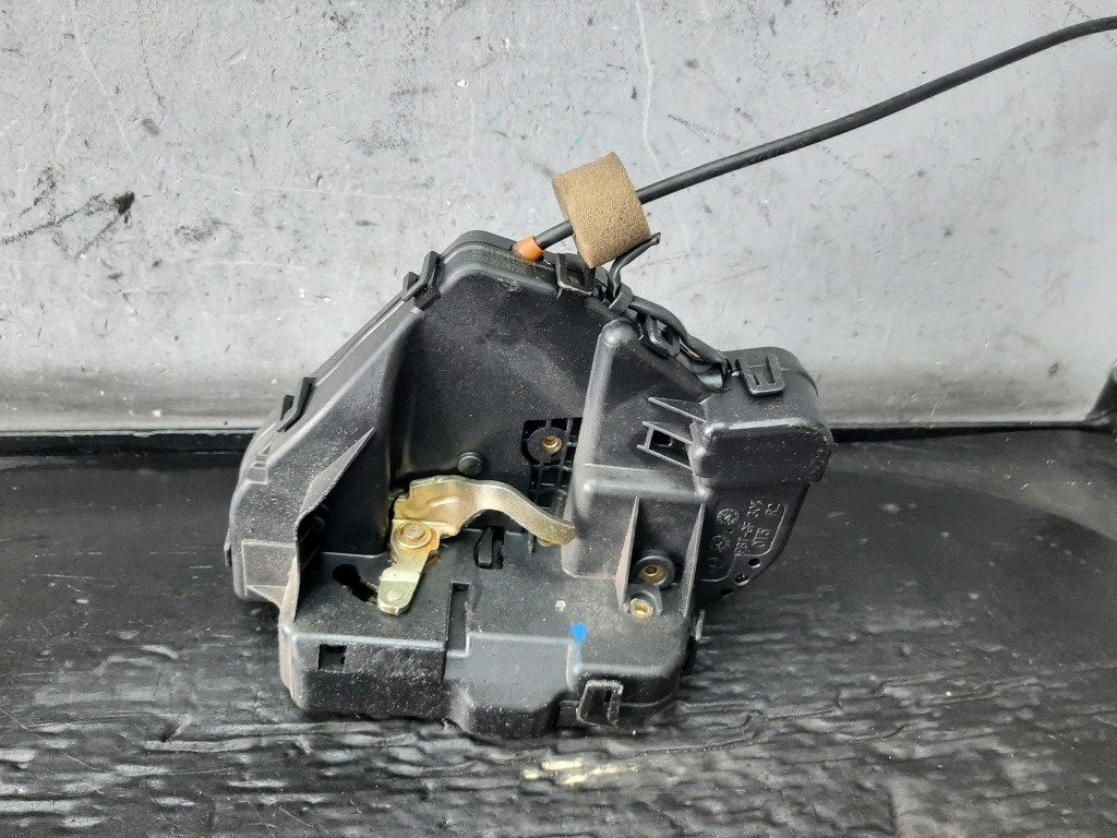 Broasca usa dreapta spate mercedes c class w203