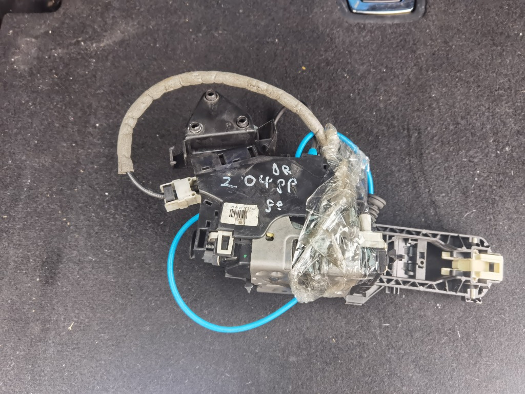 Broasca usa dreapta spate mercedes w212 w204 A2047300435