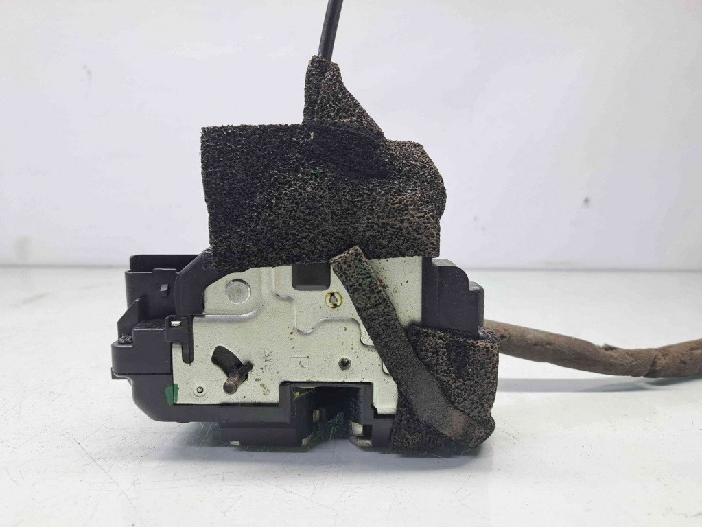 Broasca usa dreapta spate Nissan Juke [Fabr 2010-2014] Hatchback OEM