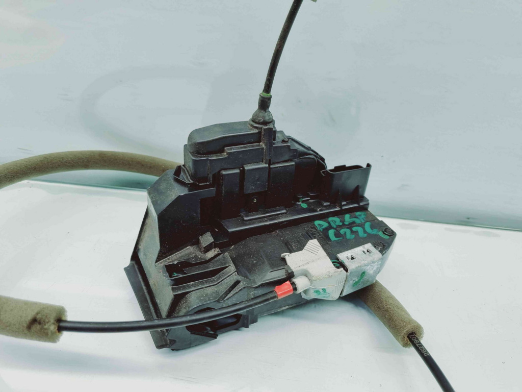 Broasca usa dreapta spate Nissan Qashqai (2) [Fabr 2013-2017] OEM