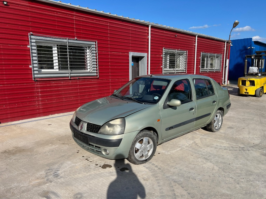 Broasca usa dreapta spate Renault Clio 2 2003 BERLINA 1.5 DCI