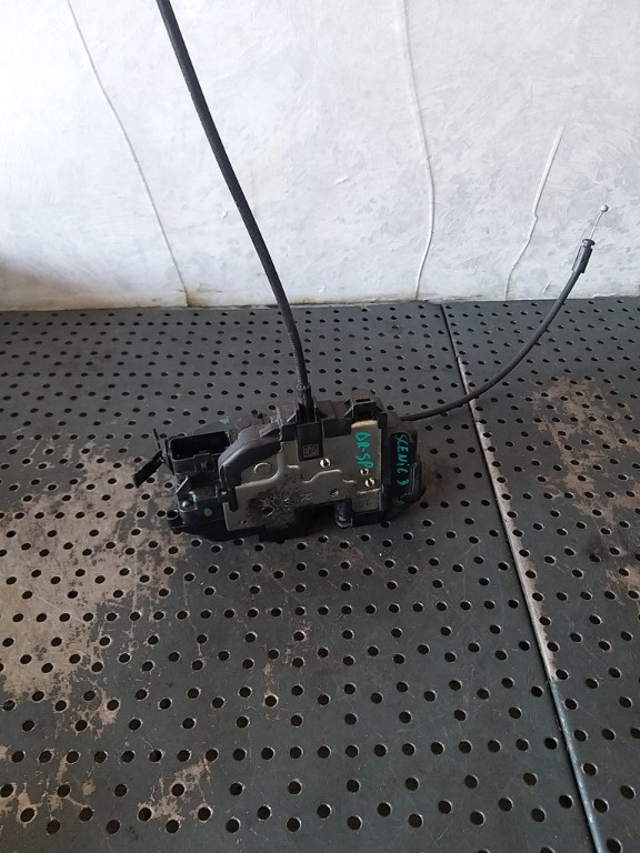 Broasca usa dreapta spate renault scenic
