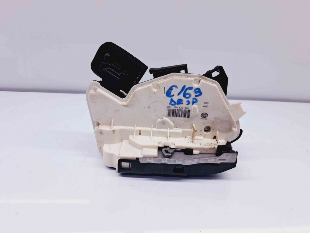 Broasca usa dreapta spate Skoda Octavia 3 (5E3) [Fabr 2012-2020] 5E0839016