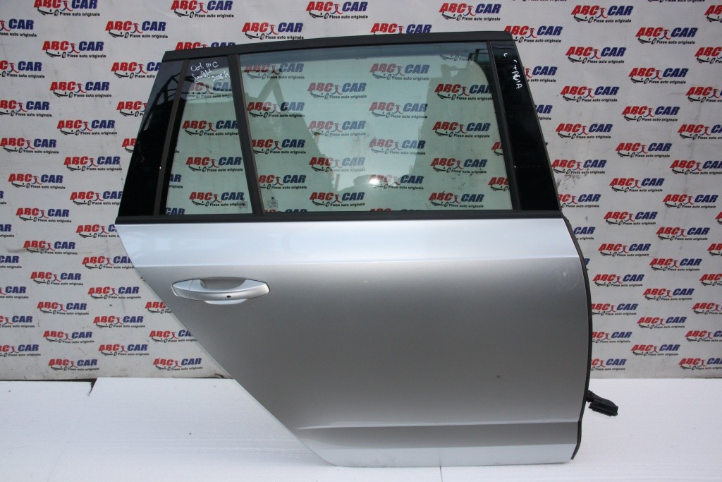 Broasca usa dreapta spate Skoda Octavia 3 Facelift Combi model 2018