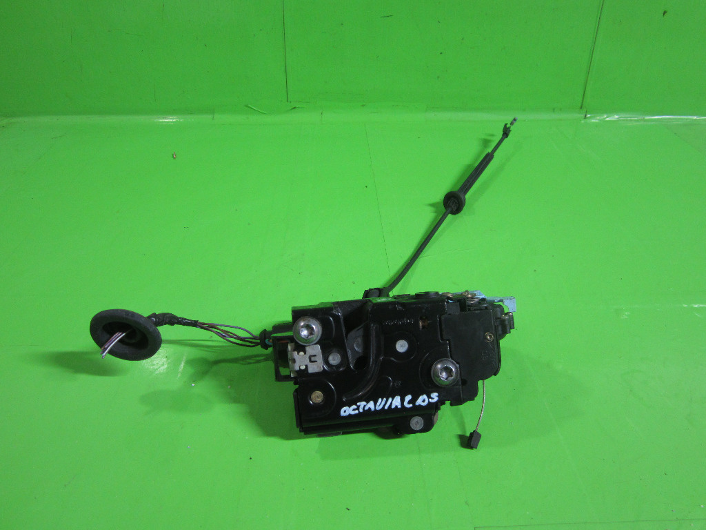 BROASCA USA DREAPTA SPATE SKODA OCTAVIA II FAB. 2004 - 2013 ⭐⭐⭐⭐⭐