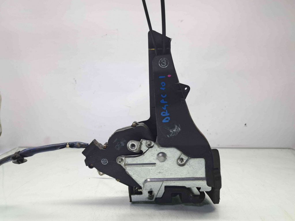 Broasca usa dreapta spate Toyota Rav 4 II (CLA2, XA2, ZCA2, ACA2) [Fabr 2000-2006] OEM