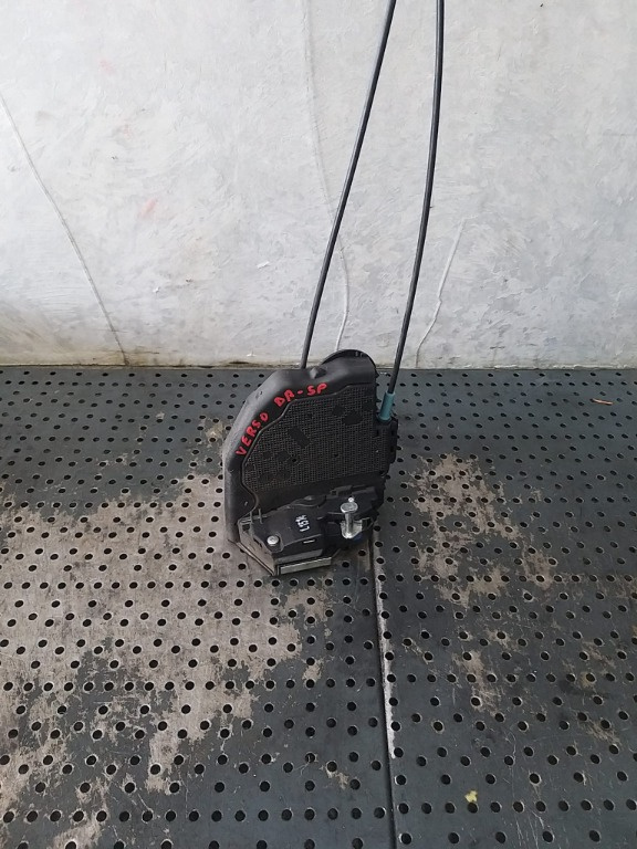 Broasca usa dreapta spate toyota verso r2
