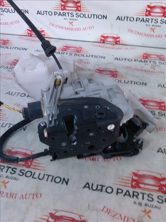 Broasca usa dreapta spate VOLKSWAGEN PASSAT B6
