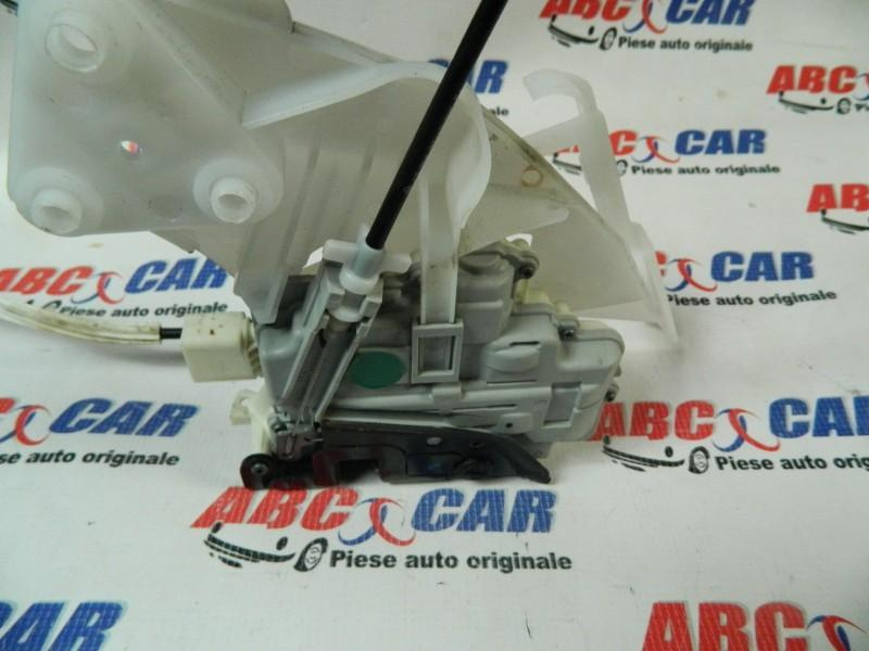 Broasca usa dreapta spate Volkswagen Passat B7 2010-2014 3C4839016B