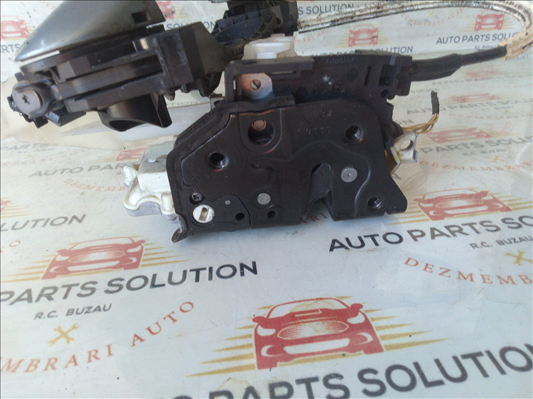 Broasca usa dreapta spate VOLKSWAGEN PASSAT B7