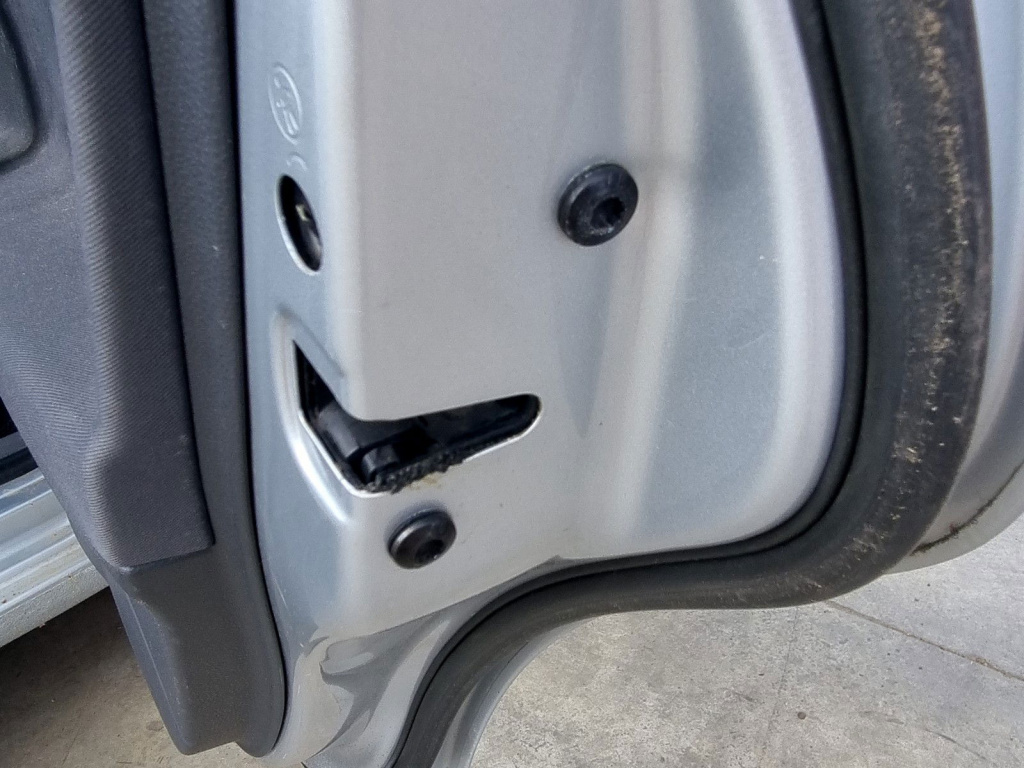 Broasca usa dreapta spate Volkswagen Polo (9N) [Fabr 2001-2008] 1.2 Benz AZQ 47KW / 64CP