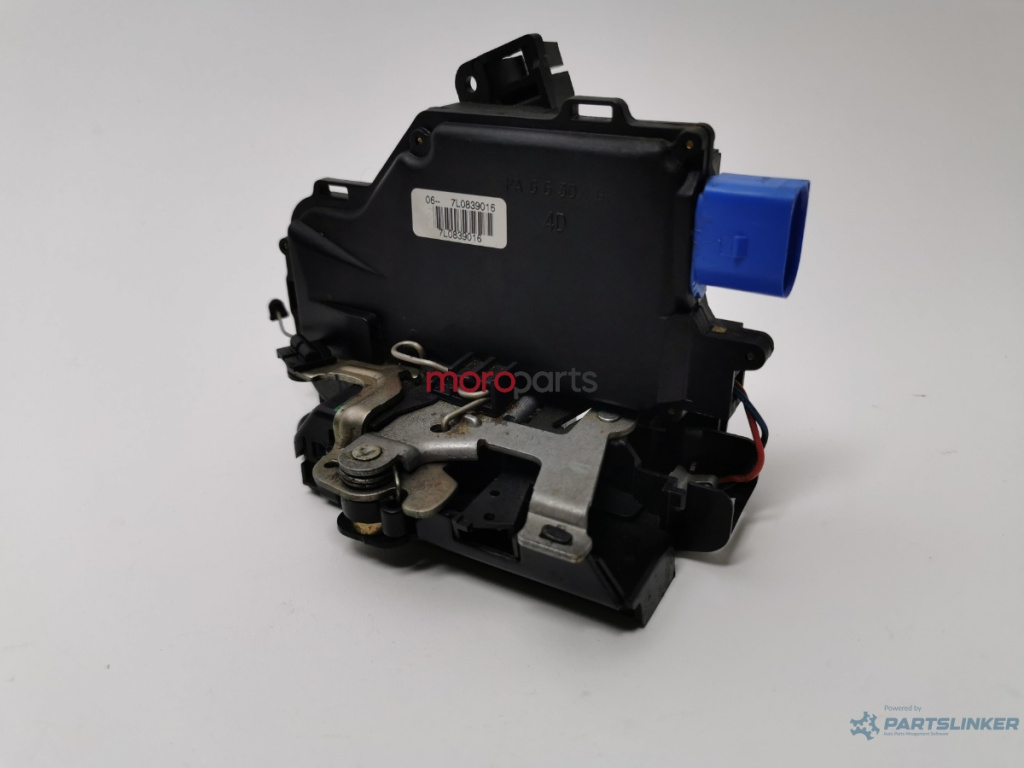 Broasca usa dreapta spate VOLKSWAGEN TOUAREG 7LA, 7L6, 7L7 2002 - 2013 2.5 R5 TDI BAC, BPE VAG 7L0839016