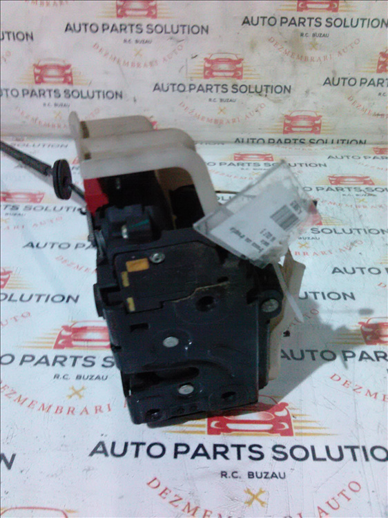 Broasca usa dreapta spate VW GOLF 5