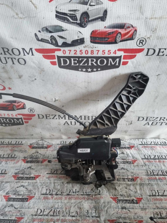 Broasca usa dreapta spate VW Golf IV Variant cod piesa : 3B4839016AL
