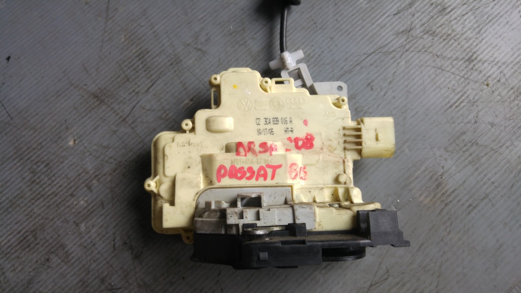 Broasca usa dreapta spate vw passat b6 3ca839016a