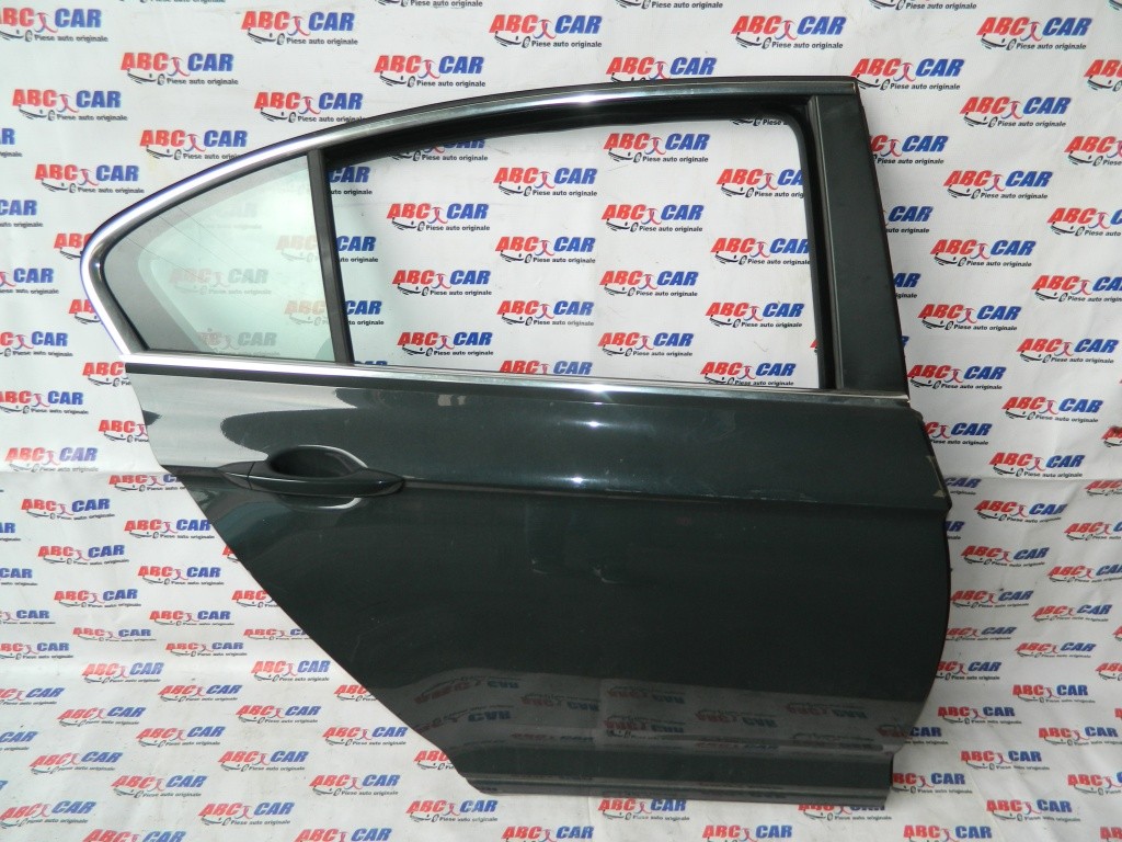 Broasca usa dreapta spate VW Passat B8 Limuzina model 2016