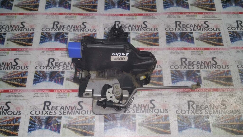 Broasca usa fata AUDI A3 4E18370154E1837015