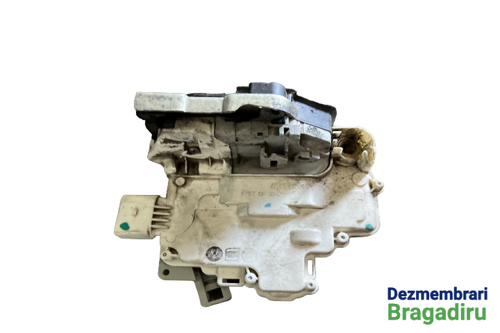 Broasca usa fata dreapta Cod: 8J2837016 Audi A4 B8/8K [2007 - 2011] wagon 5-usi 2.0 TDI MT (120 hp)
