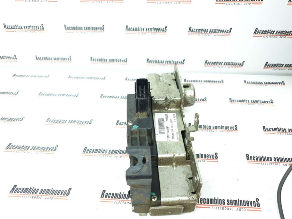Broasca usa fata dreapta FORD CONNECT 2T1AV21812BF2T1AV21812BF