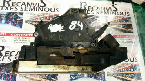 Broasca usa fata dreapta FORD FOCUS 2S4AA21812CB / C7G0A2S4AA21812CB / C7G0A