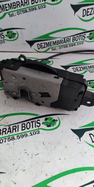 Broasca usa fata stanga 13220369 Opel Astra H [2004 - 2007] Hatchback 1.7 ECO TEC