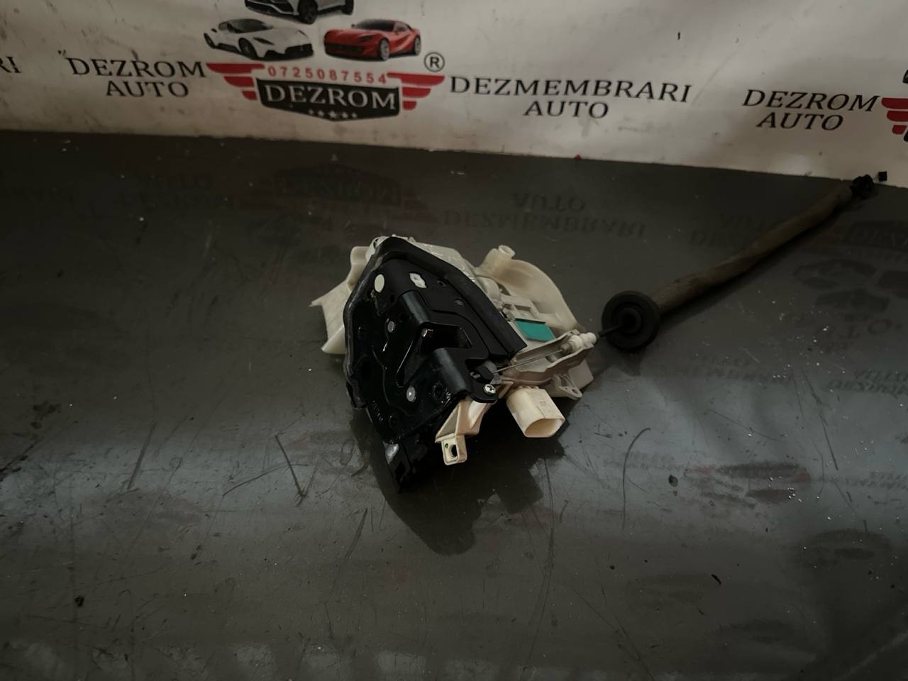 Broasca usa fata stanga 8J1837015F Audi A8 D4 (4H2, 4H8)  0 cai
