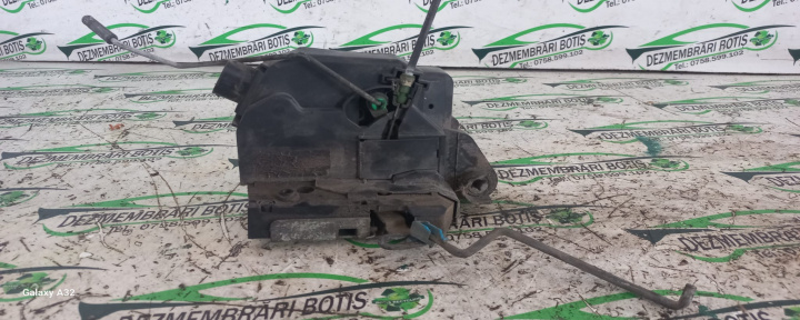 Broasca usa fata stanga Land Rover Freelander [1998 - 2006] Crossover 5-usi 2.0 DI MT (98 hp)