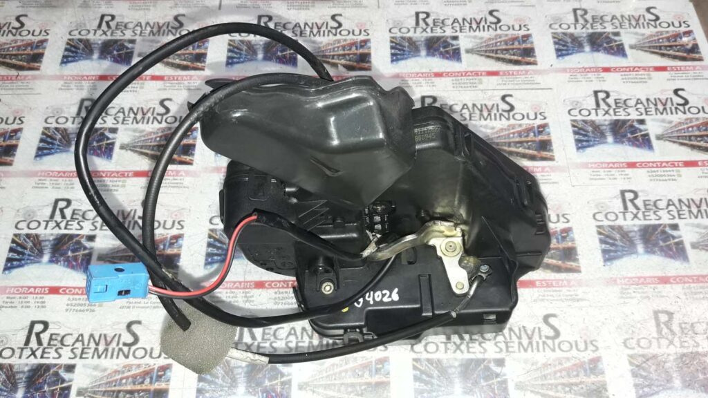 Broasca usa MERCEDES-BENZ Class C 203 730 01 35 / 2037300135203 730 01 35 / 2037300135