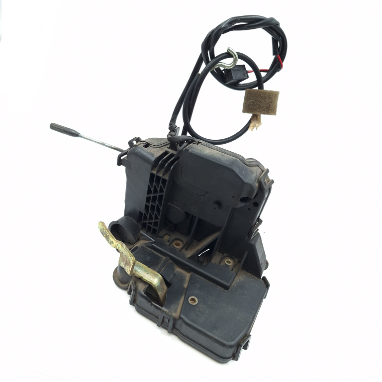 Broasca Usa Mercedes-Benz E-Class (W211) 2002-2009 E 320 Cdi (211.026) Om 648.961 Motorina Fata Dreapta 2117200635