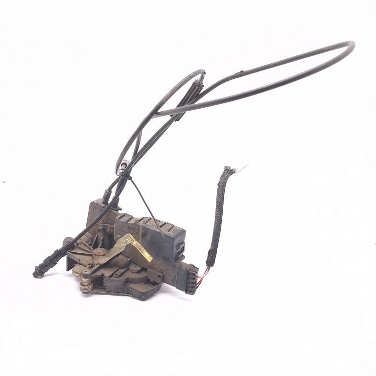 Broasca Usa Mercedes-Benz Ml / M-Class (W163) 1997-2005 Spate Dreapta 20461103, 2046.1103