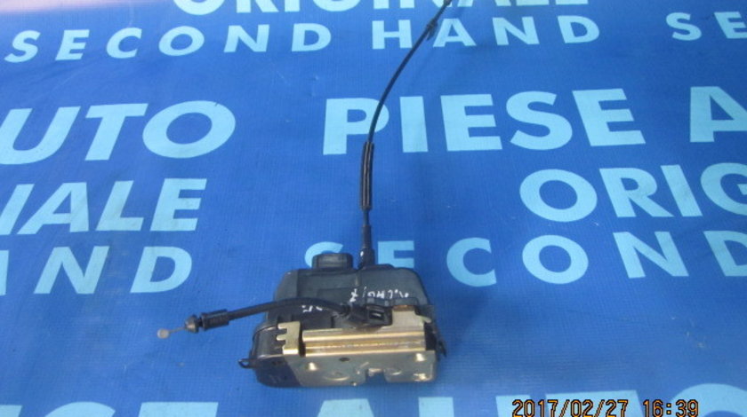 Broasca usa Renault Laguna (4 pini)