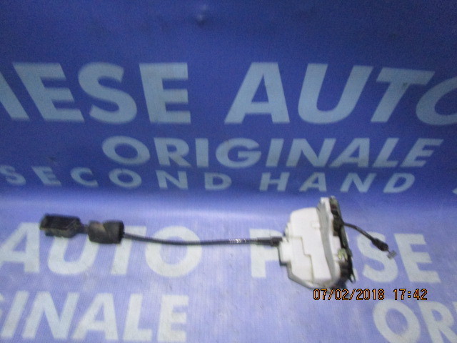 Broasca usa Renault Vel Satis  (spate)