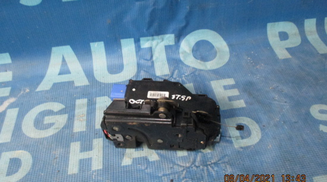 Broasca usa Skoda Octavia 2; 7L0839015 // 7L0839016 (spate)